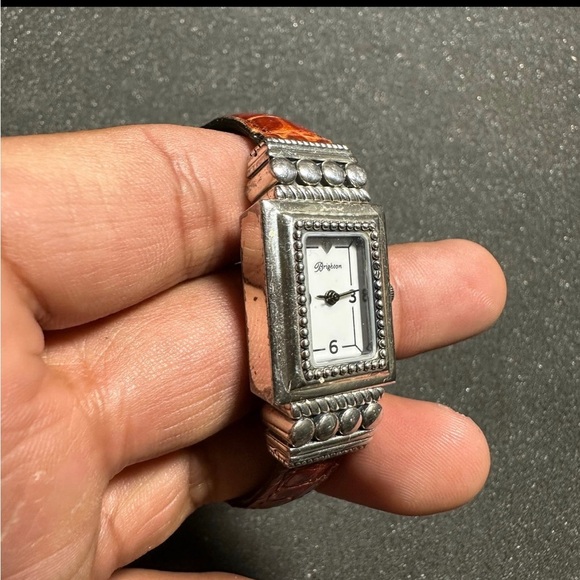 Brighton Taxco Ladies Silver Tone Quartz Watch Working With New Battery - Picture 4 of 8